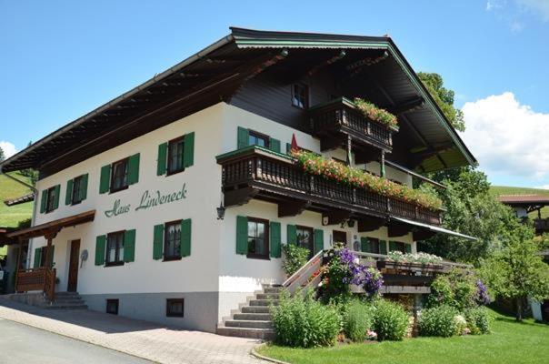 Ferienwohnung Haus Lindeneck - Erika Schwentner Kössen Exterior foto